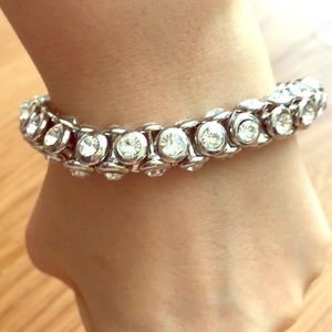 Silver crystal chunky stretch bracelet